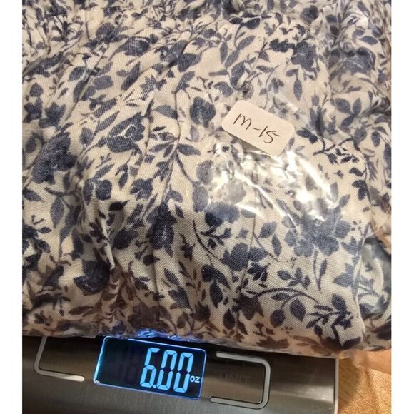 Hollister Womens sz XS romper shorts floral white embroidery stretch 3/4 sleeve - Picture 15 of 16